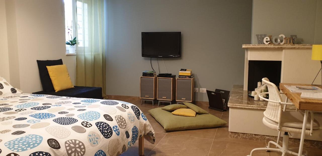 Casa Riccardo Urban B&Bio 卡斯特拉纳格罗泰 外观 照片